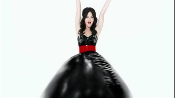 Covergirl Katy Perry Commercial 2016 CoverGirl Plumpify